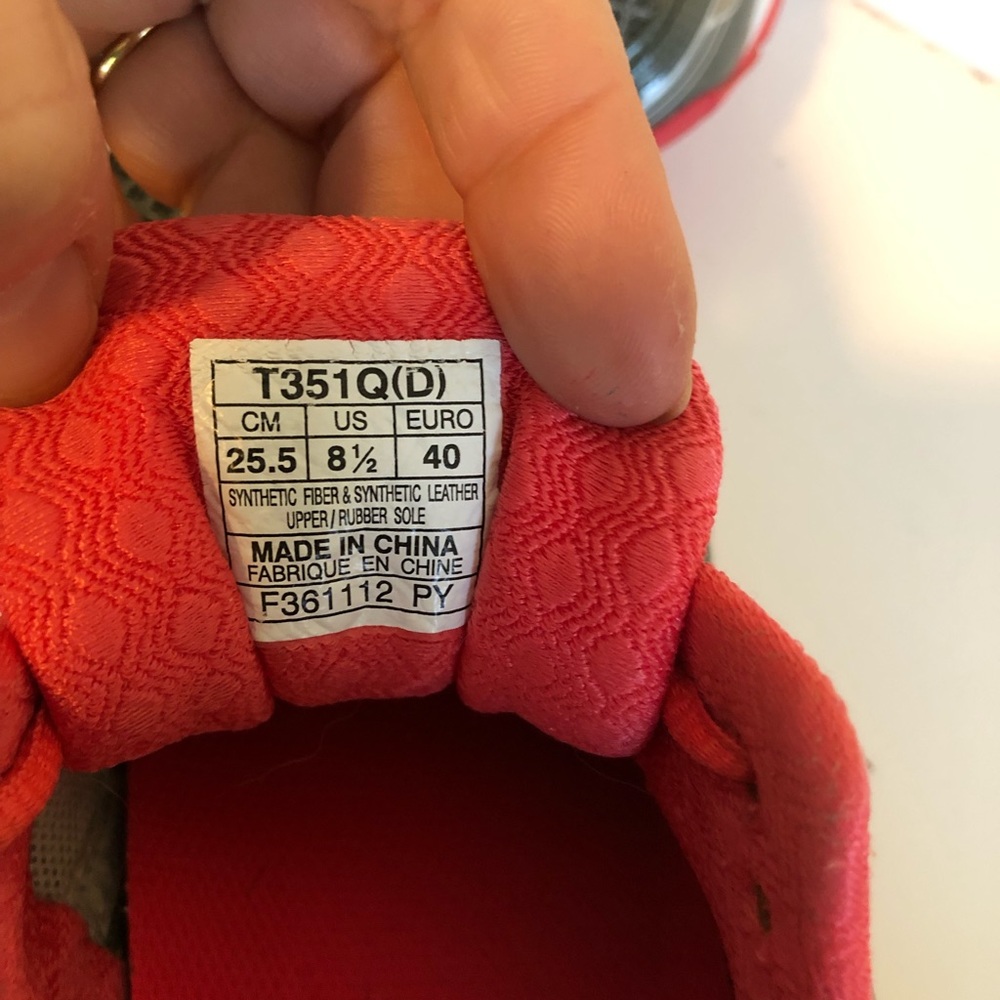 ASICS Athletic Shoes - Picture 3 of 8